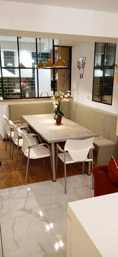 Liege 4420 Rue Jean Jaures 45 Grande Maison Joyeuse Avec Terrasse 30M2 Pour 8 Personnes Maximum Saint-Nicolas  Exterior photo