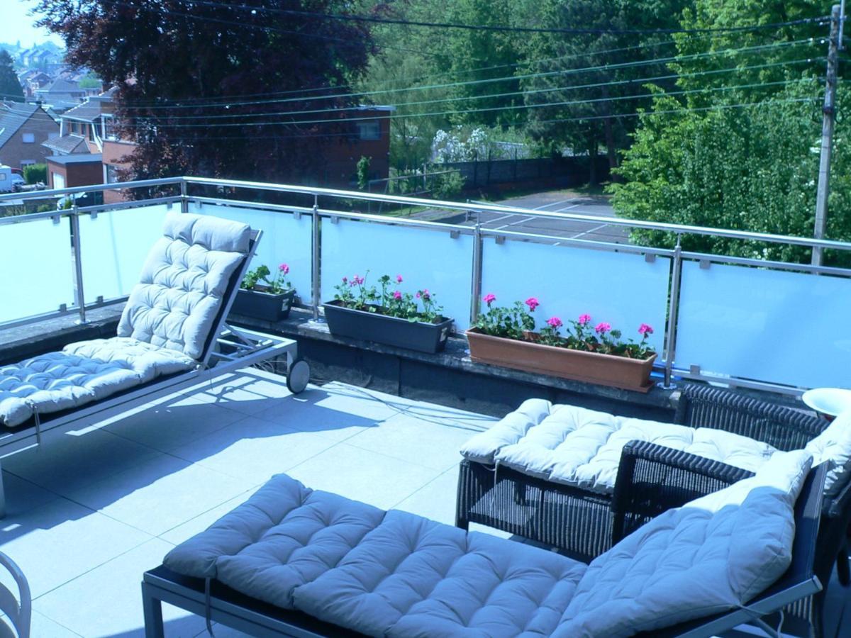 Liege 4420 Rue Jean Jaures 45 Grande Maison Joyeuse Avec Terrasse 30M2 Pour 8 Personnes Maximum Saint-Nicolas  Exterior photo